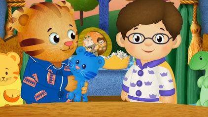 Der kleine Tiger Daniel Daniel übernachtet bei Prinz Willi / Daniel und Huhu campen