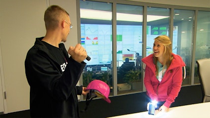 fragFINN Folge 4: "Online und Offline"