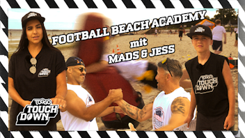 Inside TOGGO Touchdown Football Beach Academy mit Mads & Jess