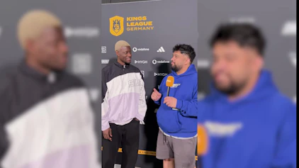 TOGGO Liga Shorts Anime Torjubel mit Ragnar Ache