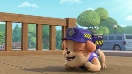 Rubble & Crew Die Crew baut einen Smoothie-Stand